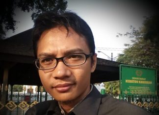Kajian  Jaringan Santri  Halaman 4